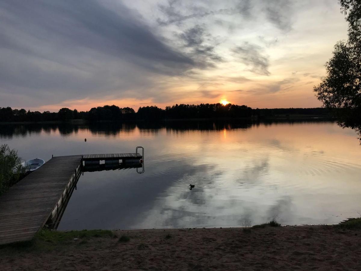 Caloroczne Domy Z Bala - Casa Del Czyzyk Serwy Екстер'єр фото